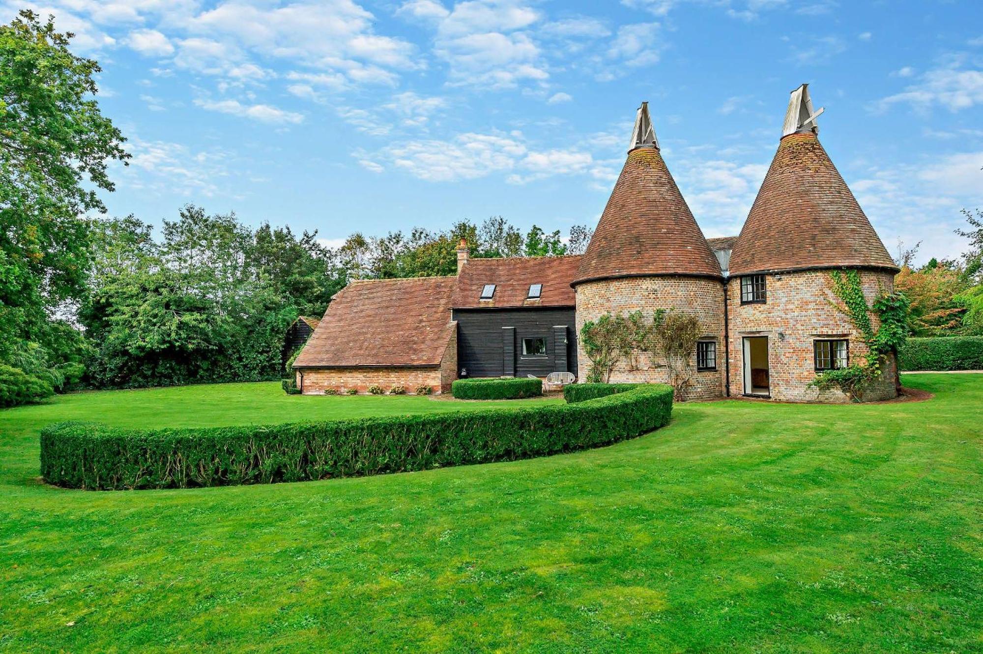 Court Lodge Oast 希思菲尔德 外观 照片
